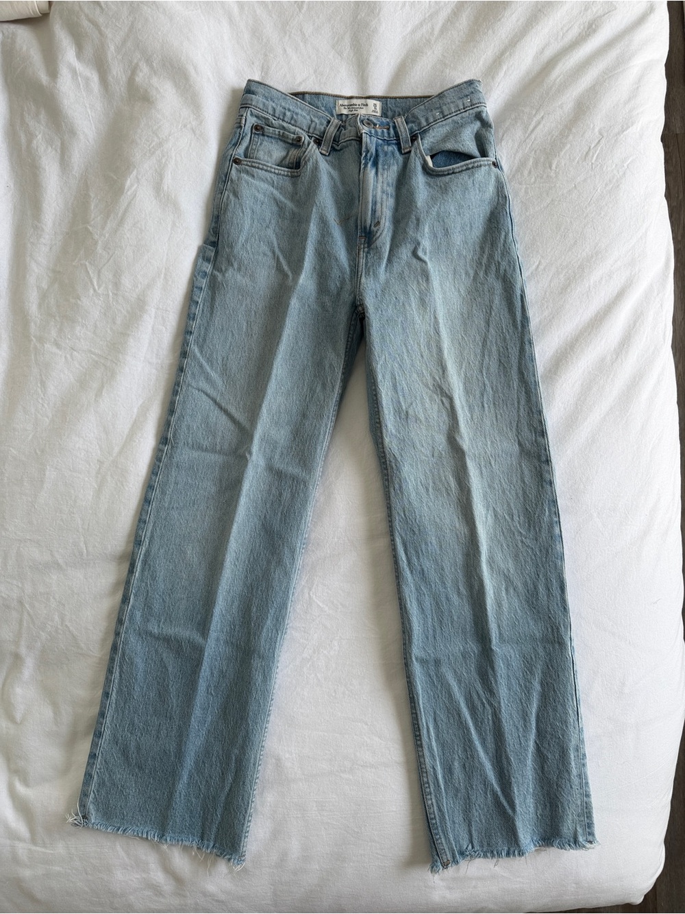 Abercrombie high rise 90's relaxed jean